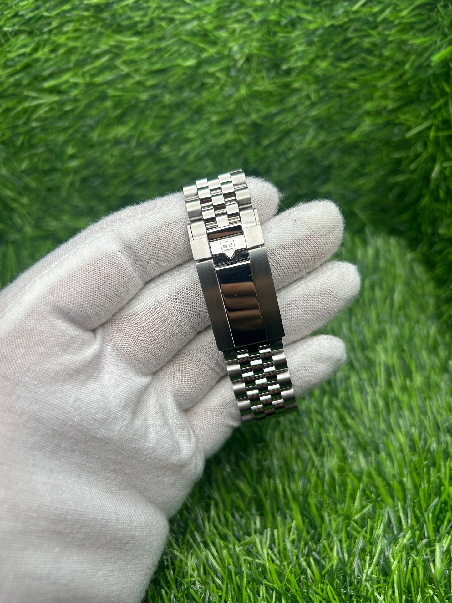 Tudor Black Bay 39
