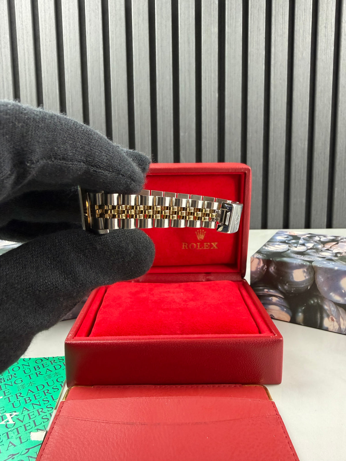 2001 Rolex Oyster Perpetual 26mm