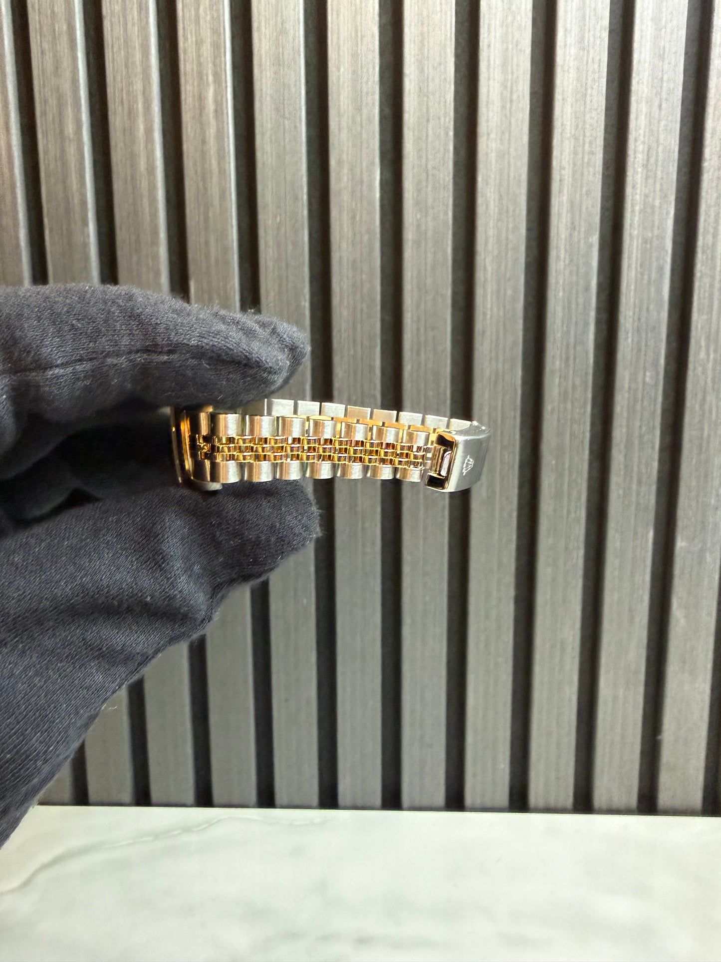 Rolex Oyster-Date 26mm